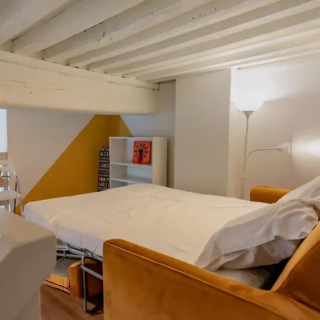 Dify Moderne - De * Lyon